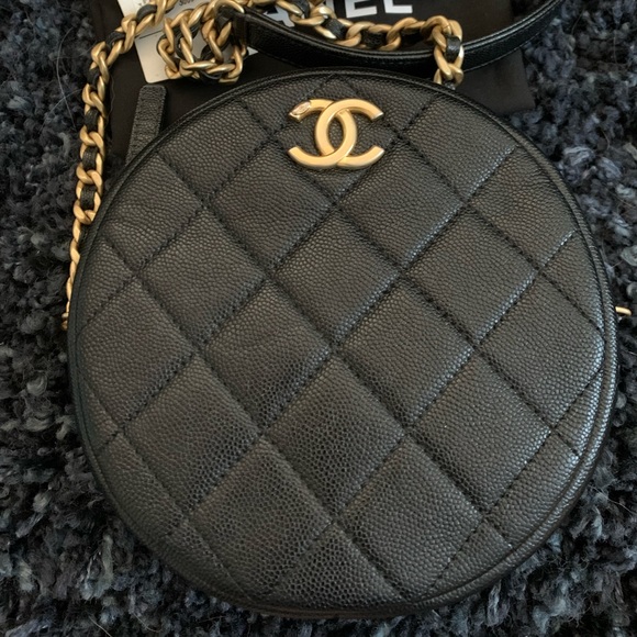 Chanel 20A round bag - Picture 2 of 8